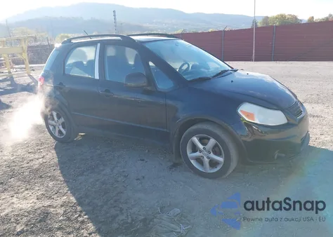 2008 Suzuki Sx4 Convenience/Touring z USA, uszkodzony, nr VIN JS2YB413885111686